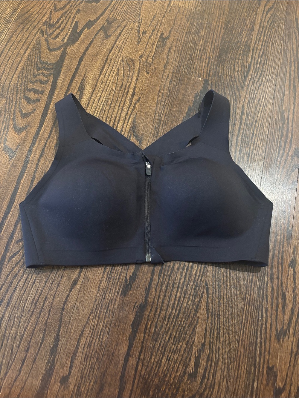 Lululemon Enlite bra 36C black zip front high impact molded cups *fast shipping*